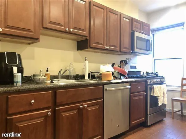 15-25 Strathmore, 21 Strathmore Rd #527, Brookline, MA 02445