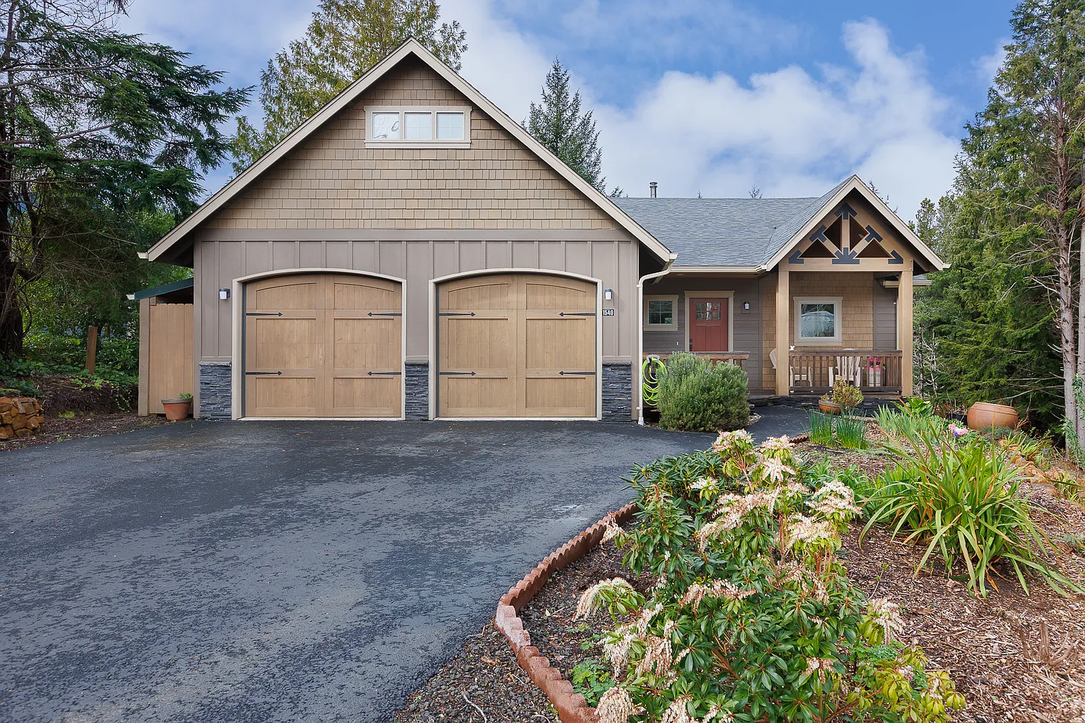 1540 SW Ocean Ct photo 1