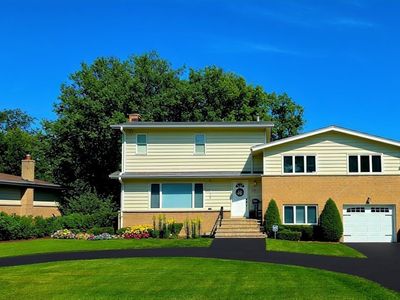 517 Appletree Ln, Deerfield, IL, 60015