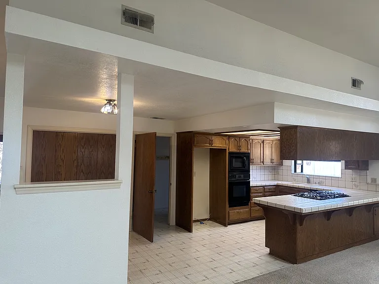 2939 S Stardust Dr — Photo 9