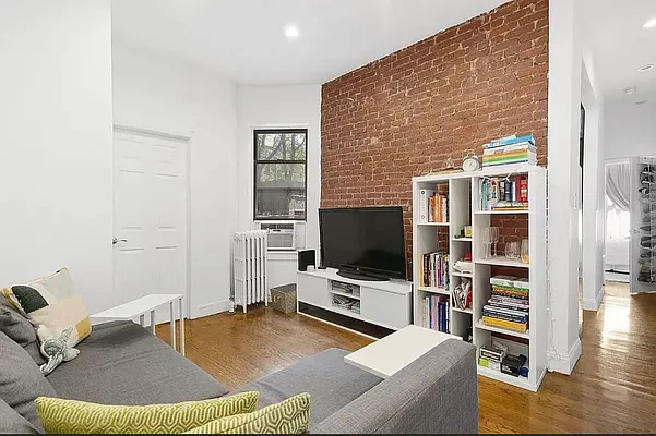 Rented by Corcoran | media 1