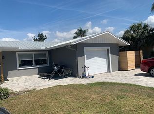 2729 Post Rd, Sarasota, FL 34231