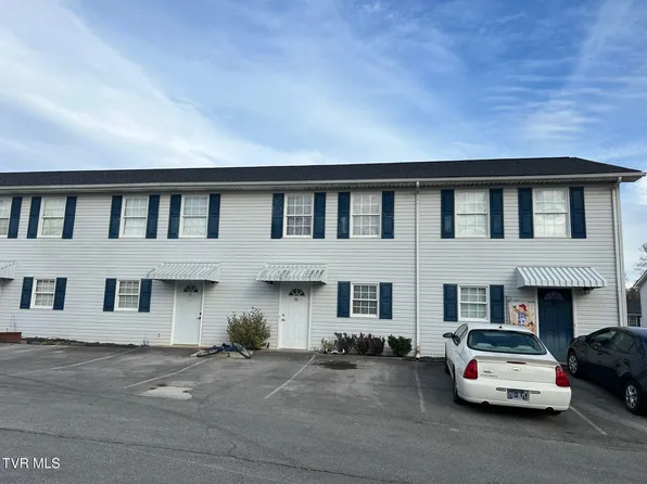 152 Gray Station Rd APT 18, Johnson City, TN 37615
