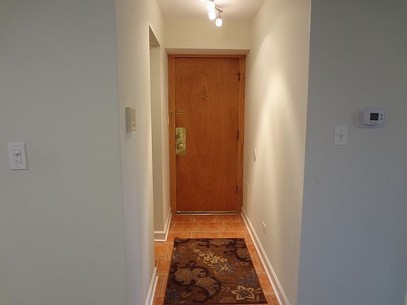 3rd image of 929 Casey Ct #35-06