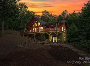 199 Fall Creek Dr, Nebo, NC 28761