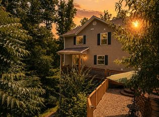 65 Leisure Ln, Swannanoa, NC 28778