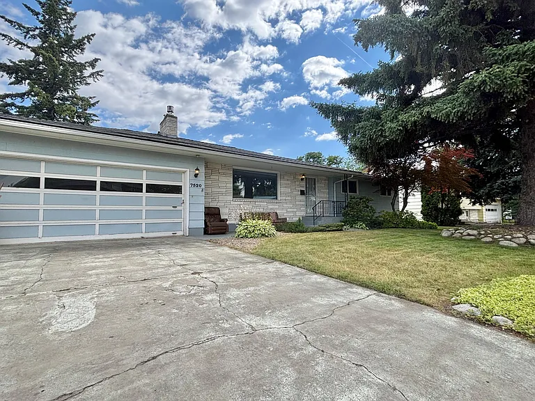 7520 E Mission Ave — Photo 9