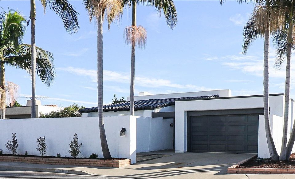 1st image of 17698 San Simeon St