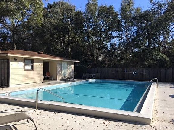 4th image of 2201 Scenic Hwy Unit 3-B