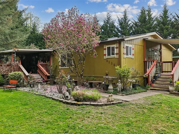 4116 NW Fir Tree Drive, Woodland, WA 98674