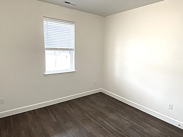 309 E Sicily Dr — Photo 16