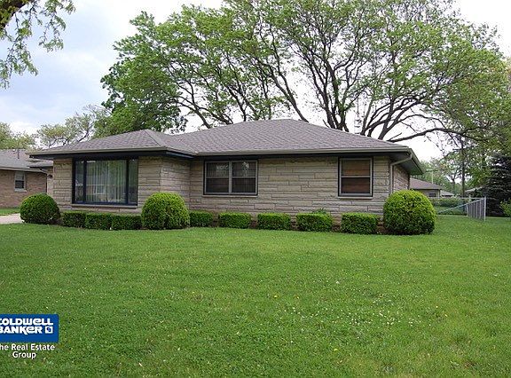 2nd image of 608 Bevan Dr W