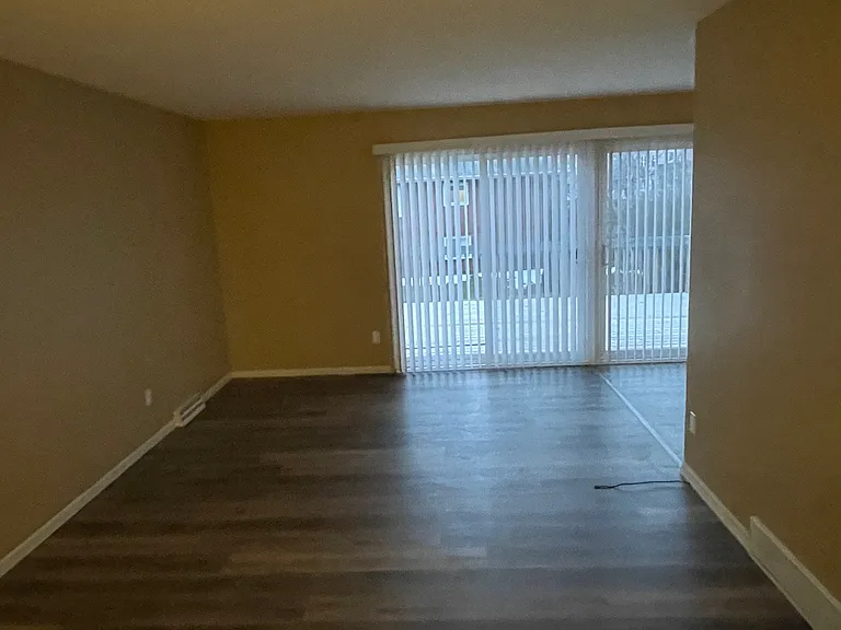 2030 Adderbury Ln — Photo 6