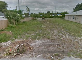 1109 Wright St, Riviera Beach, FL 33404