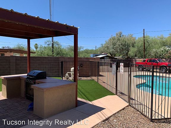 5th image of 533 E Mabel St #4015118