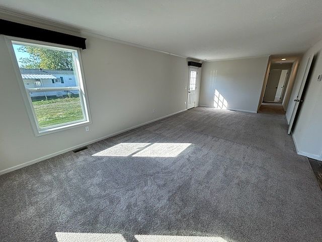2nd image of 40 Farmingdale Dr #40