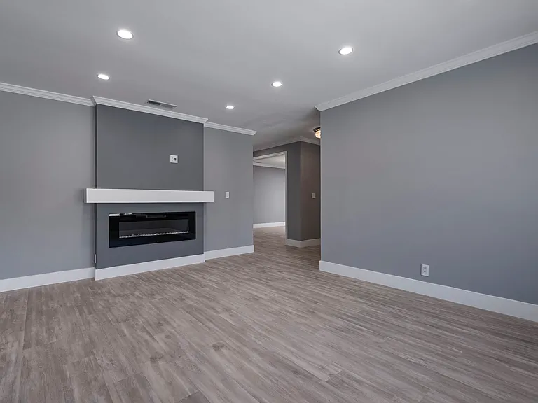3438 Fife Way — Photo 9