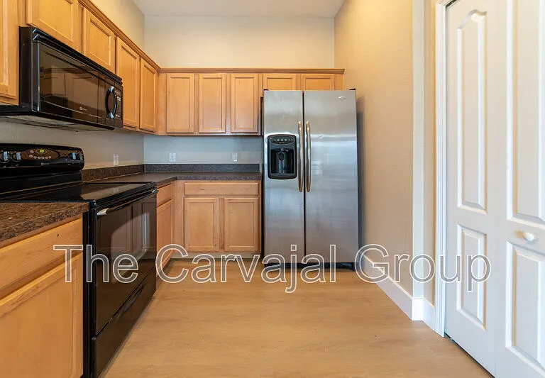 6646 S Goldenrod Rd #A — Photo 11