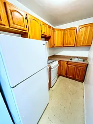 Rented by Safdie Realty Group