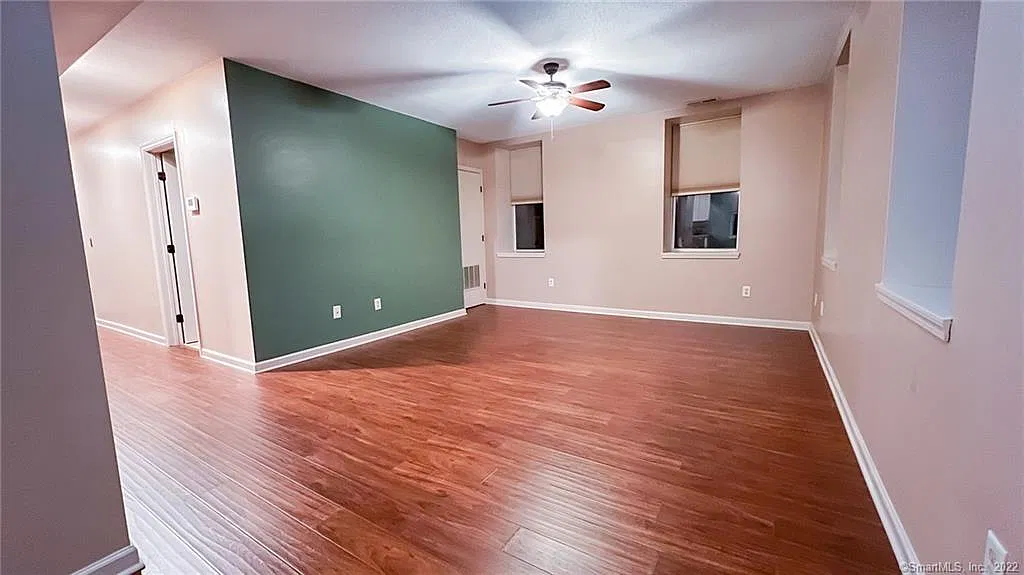 101 Whetstone Mls — Photo 3
