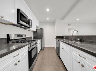 7453 Haskell Ave #7, Van Nuys, CA 91406