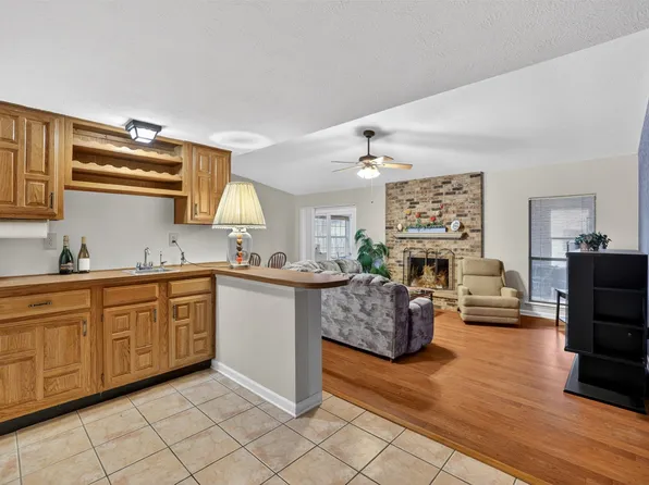 2950 San Diego Dr, Dallas, TX 75228