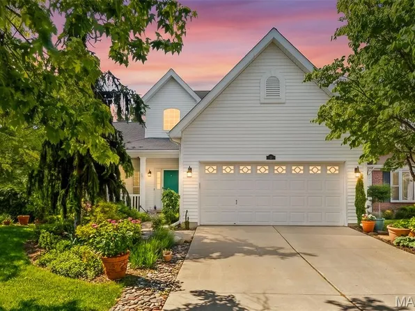 132 Towergate Dr, Lake Saint Louis, MO 63367