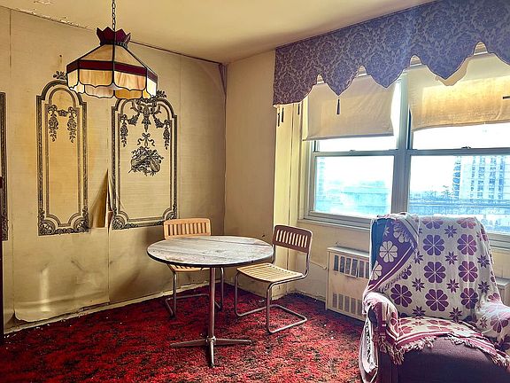 5th image of 2942 W 5th St APT 7M
