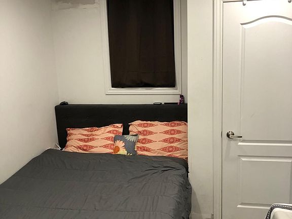 5th image of 630 Gibson Cres