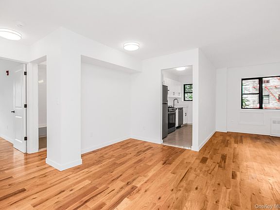 2nd image of 671 Bronx River Road #4C