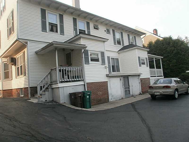 110 Winter St Woonsocket, RI Zillow