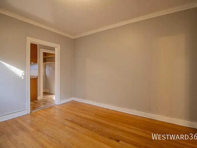 6055 N Hermitage Ave #1 — Photo 8