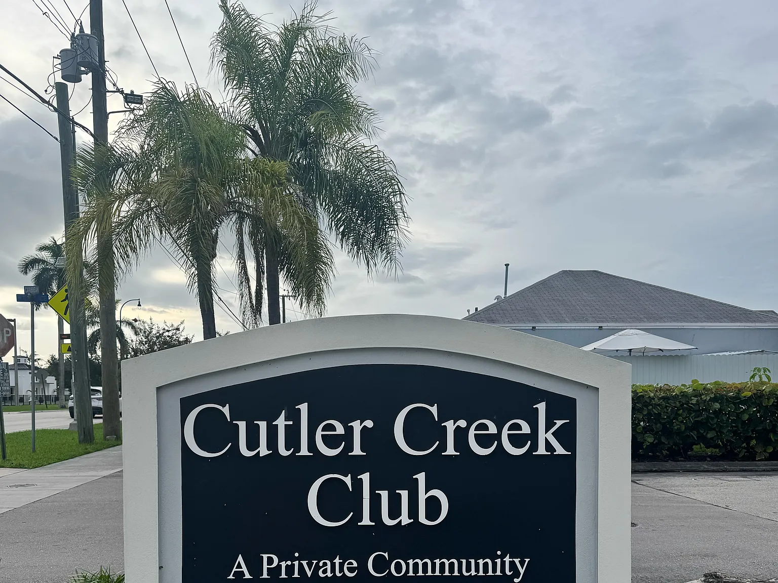 3 bed, 1240 sqft, $2,000 — Photo 1