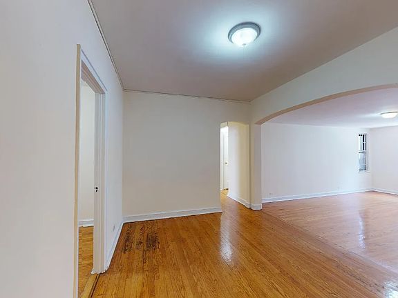3rd image of 246 E 46th St APT 5H