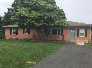 379 National Ave, Staunton, VA 24401