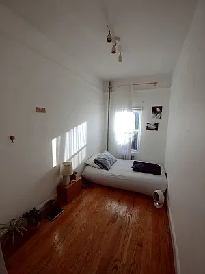 Rented by Owner | media 17