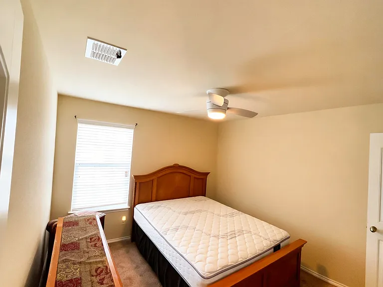 6915 Quantum Loop — Photo 6