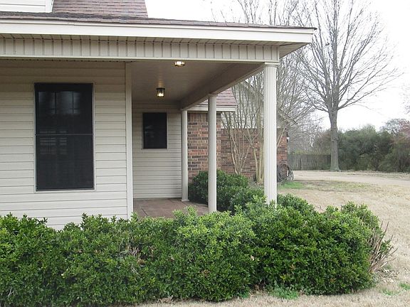 4th image of 217 Blair Dr