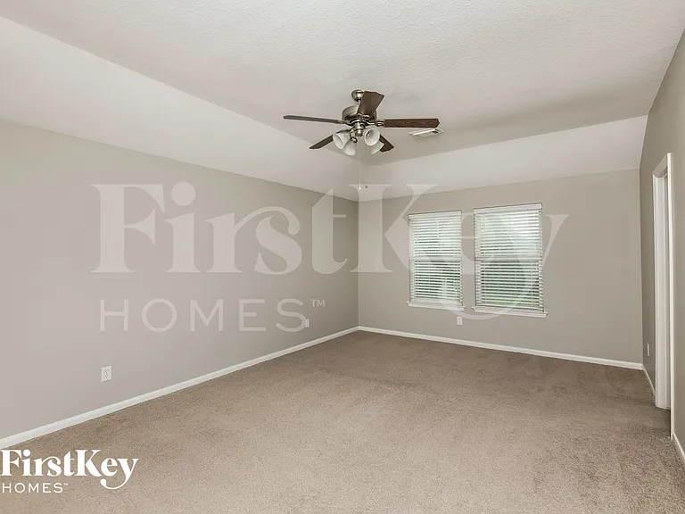 23342 Peerless Dr — Photo 8