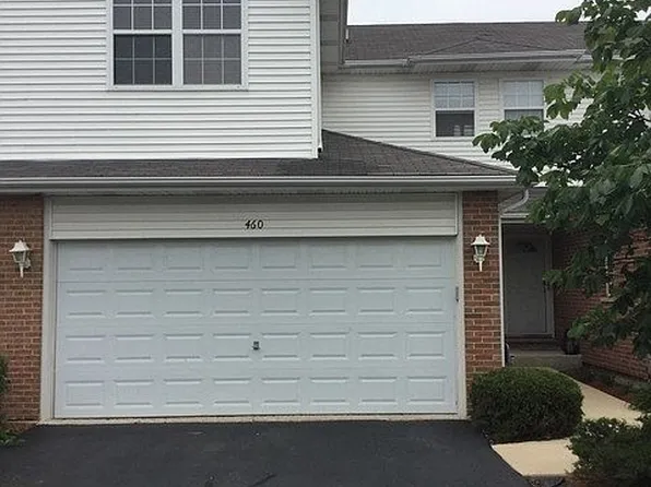 460 Coventry Cir, Glendale Heights, IL 60139