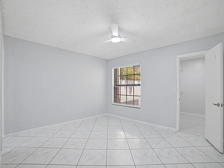 5284 Breadfruit Cir — Photo 18