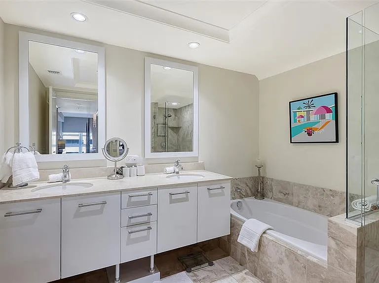 1350 Main St #1007 — Photo 17