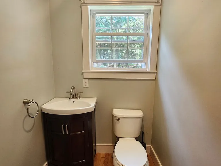86 Gilboa St — Photo 12