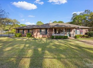 6892 Yucatan St, Milton, FL 32570