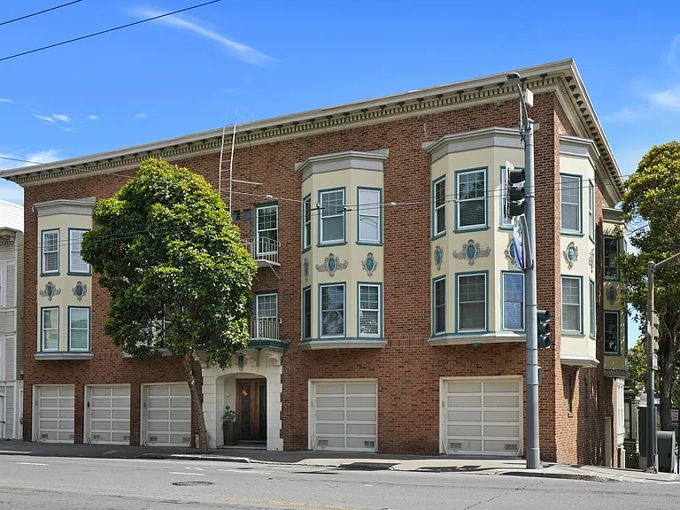Presidio Ave — Photo 21
