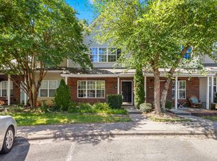 8158 Rudolph Rd, Charlotte, NC 28216