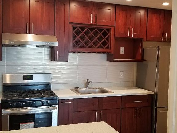 3rd image of 230 Saint Josephs Ave #4