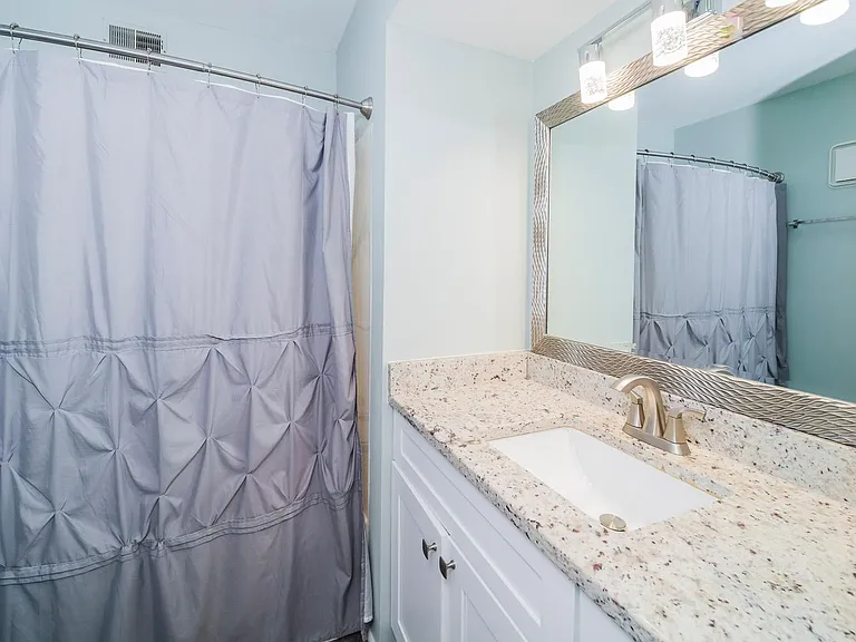 10170 Beach Dr SW — Photo 14