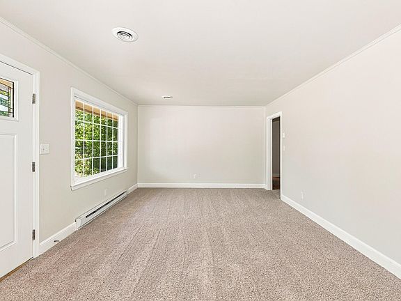 2nd image of 2730 Burlington Rd