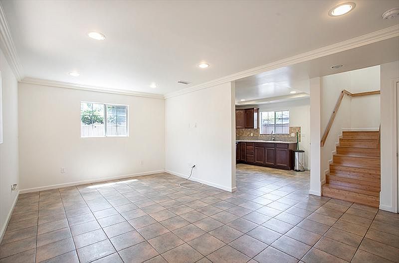 1st image of 3420 Casitas Ave
